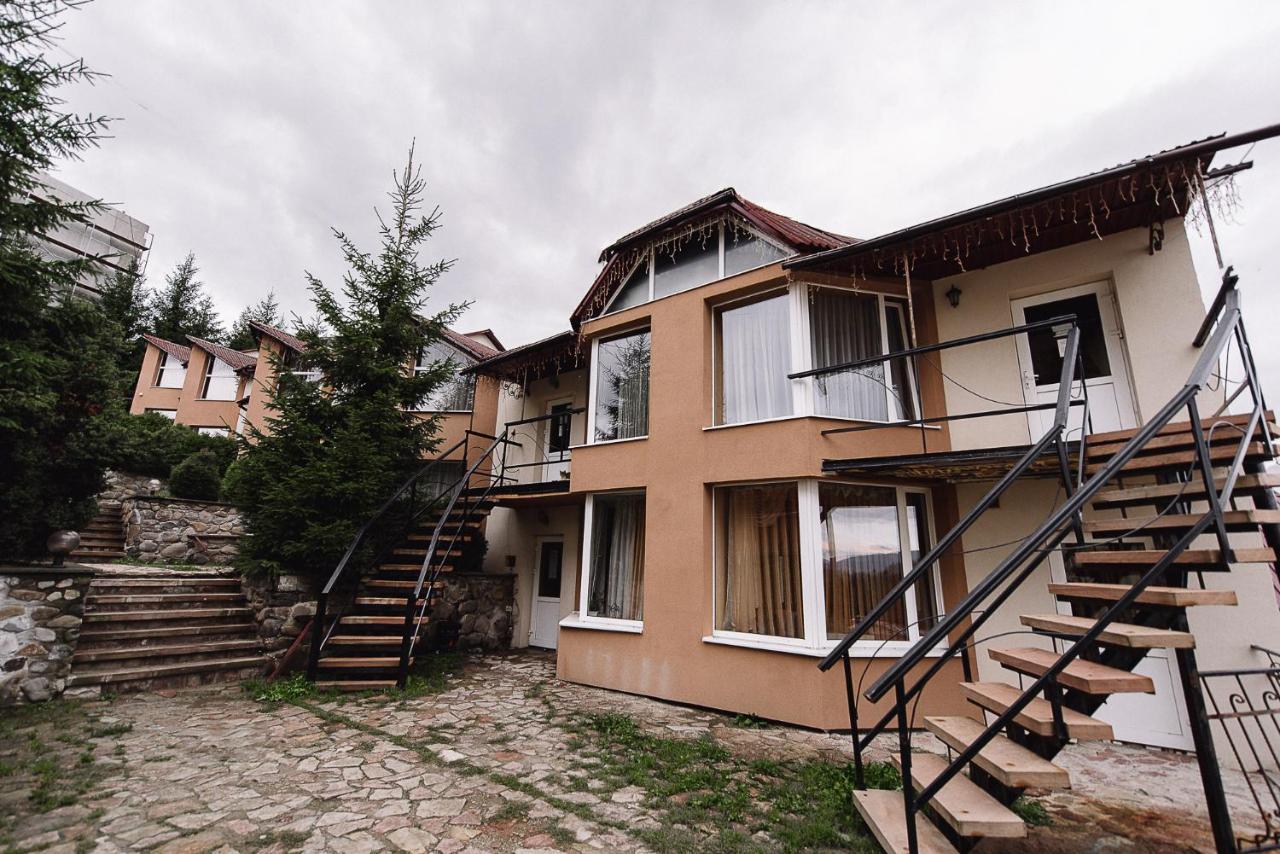 Toga Cottage Hotel *
