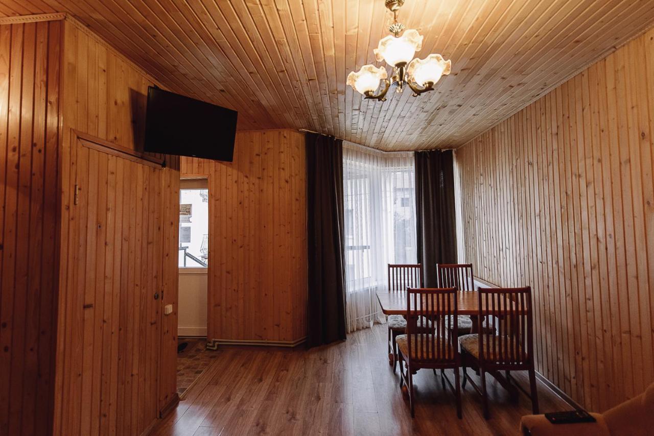 Toga Cottage * Yablunytsya